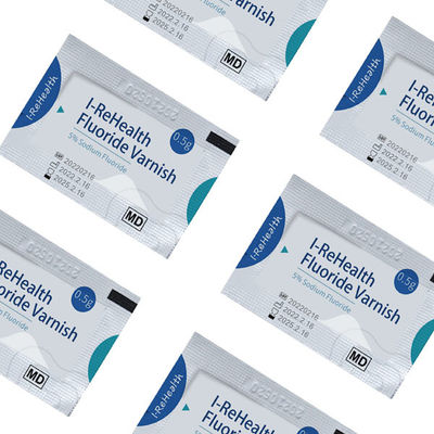 οδοντικό βερνίκι Teatment φθοριδίου 5%NaF 0.5g για τη Orthodontic απομεταλλοποίηση